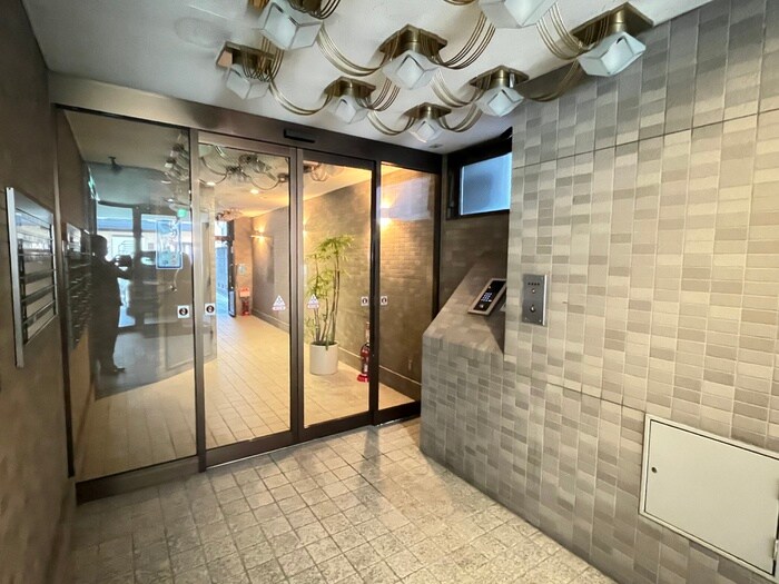 ベレヴュ－東山の物件外観写真