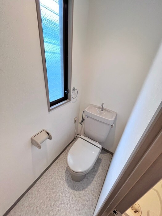 ベレヴュ－東山の物件内観写真