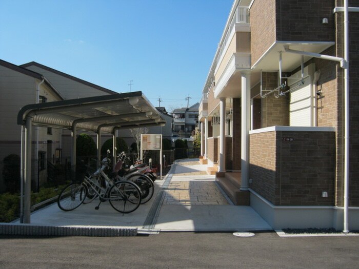 プロムナ－ド笹部の物件外観写真