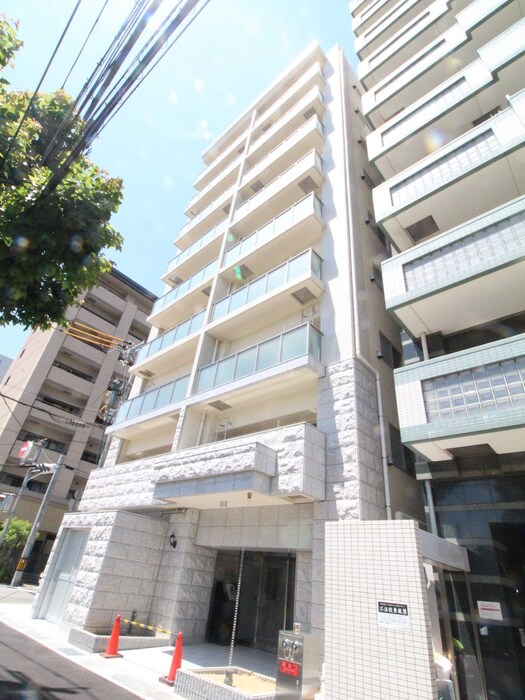 プリオーレ新開地の物件外観写真