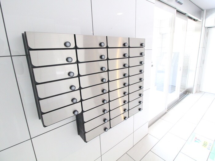 プリオーレ新開地の物件外観写真