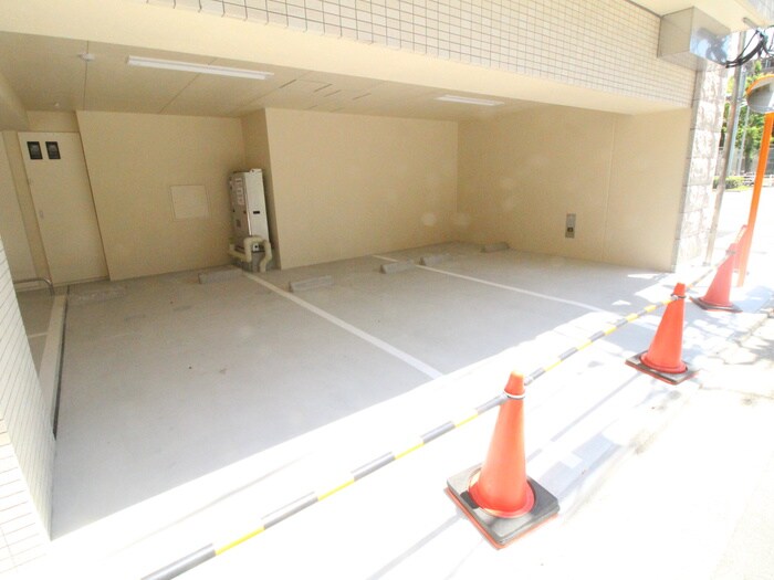 プリオーレ新開地の物件外観写真