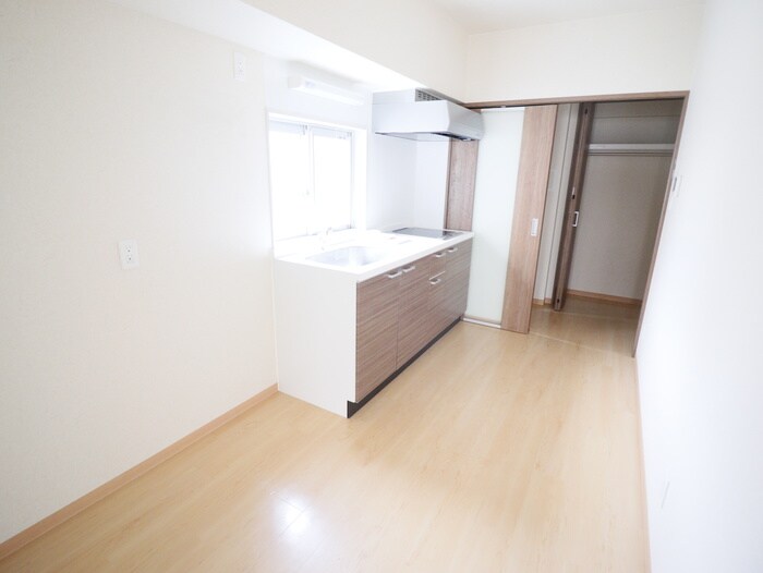 プリオーレ新開地の物件内観写真