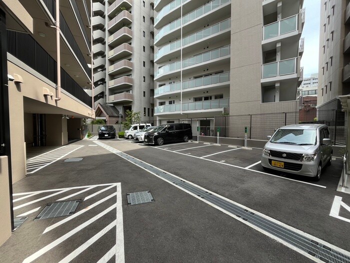 ザ・パークハビオ江坂公園の物件外観写真