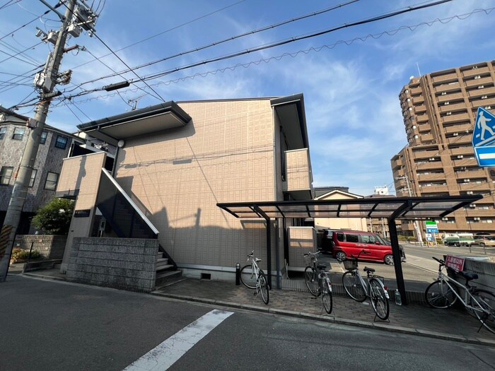ア－バンライフの物件外観写真