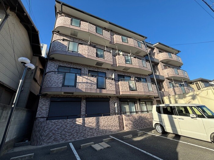 ルミエ－ルチヨの物件外観写真