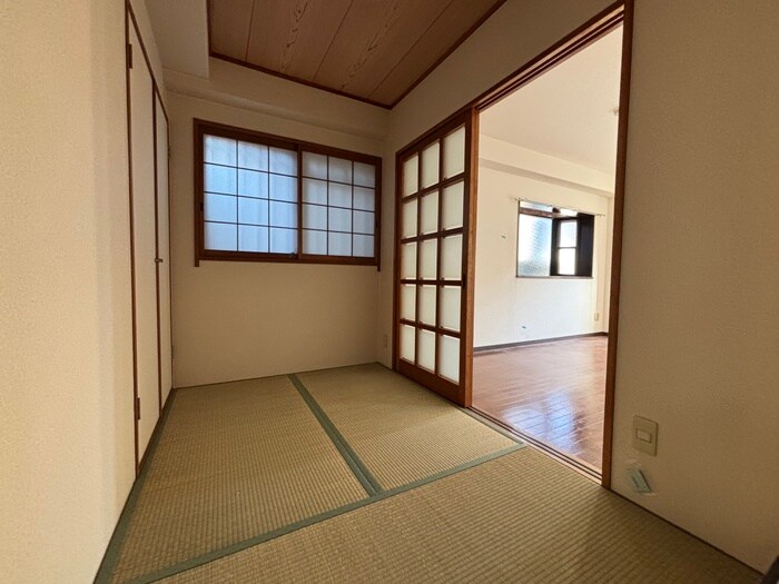 ルミエ－ルチヨの物件内観写真