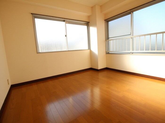 ベルベ田中の物件内観写真