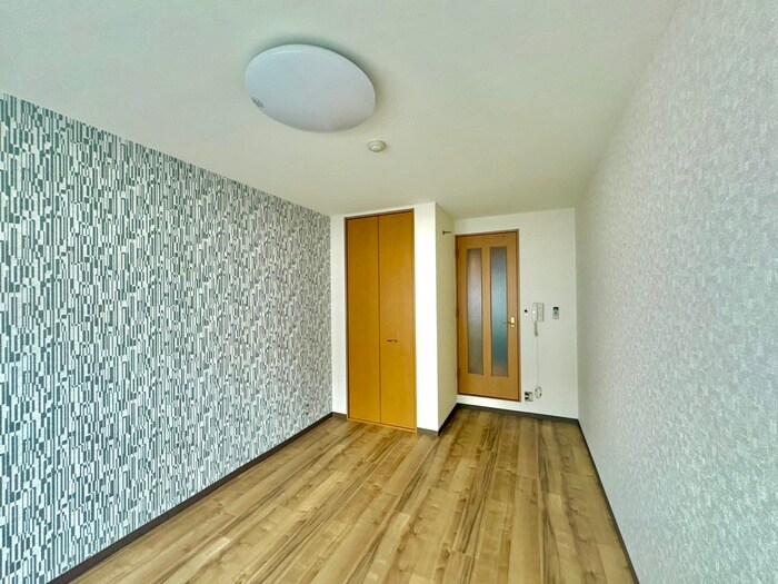 ペニ－レインＡ棟の物件内観写真