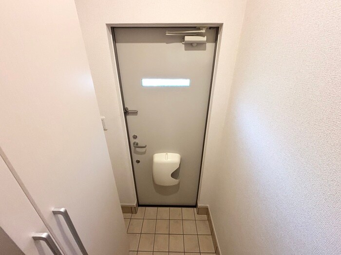 レヴール松ヶ丘の物件内観写真