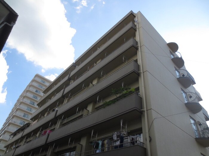 和晃マンションの物件外観写真