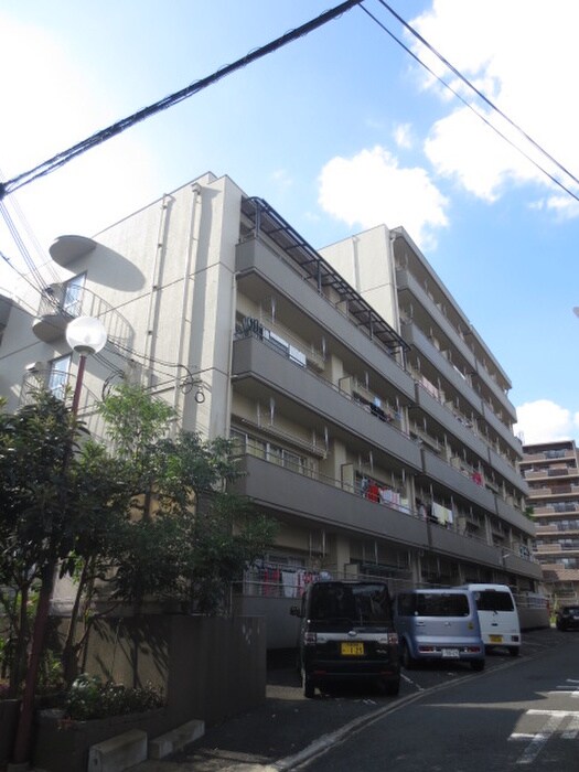 和晃マンションの物件外観写真