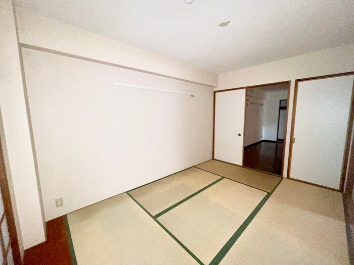 SUN ROSEN蓬川荘園の物件内観写真