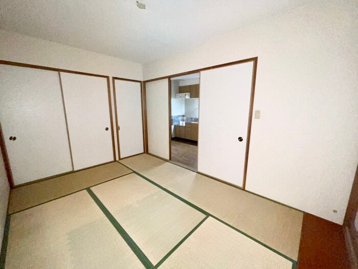 SUN ROSEN蓬川荘園の物件内観写真