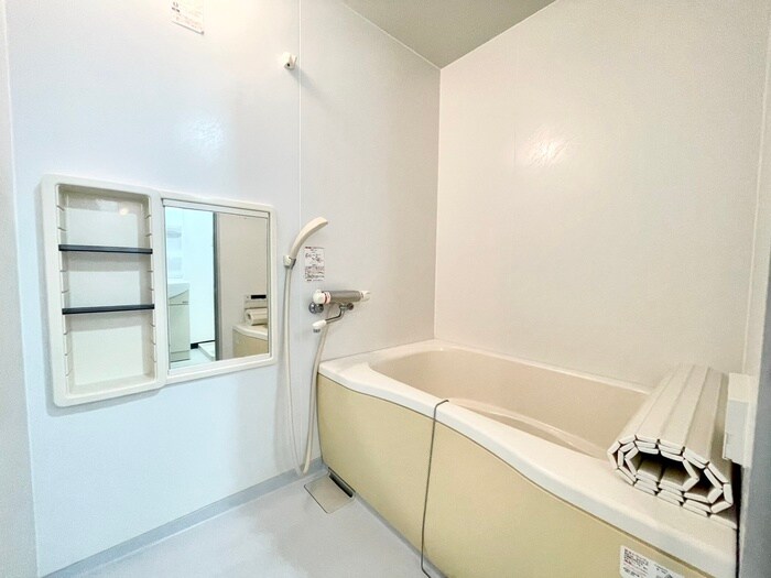 SUN ROSEN蓬川荘園の物件内観写真