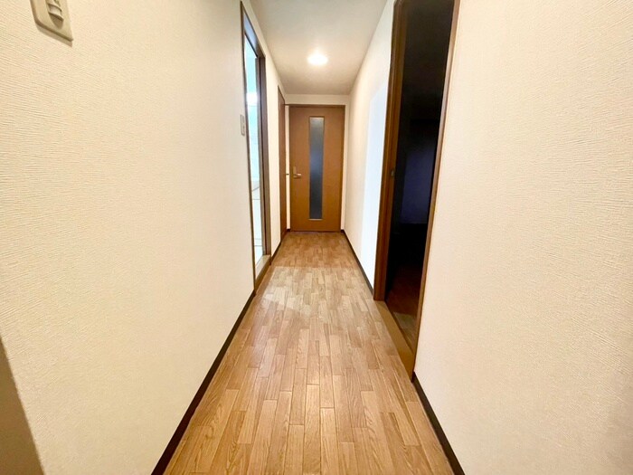 SUN ROSEN蓬川荘園の物件内観写真