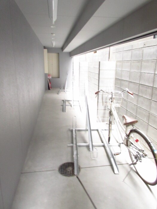 アイカーサ綾小路の物件外観写真