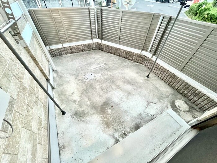 ﾓﾀﾞﾝ・ｸﾗｳﾄﾞﾚｼﾞﾃﾞﾝｽ阪大前の物件内観写真