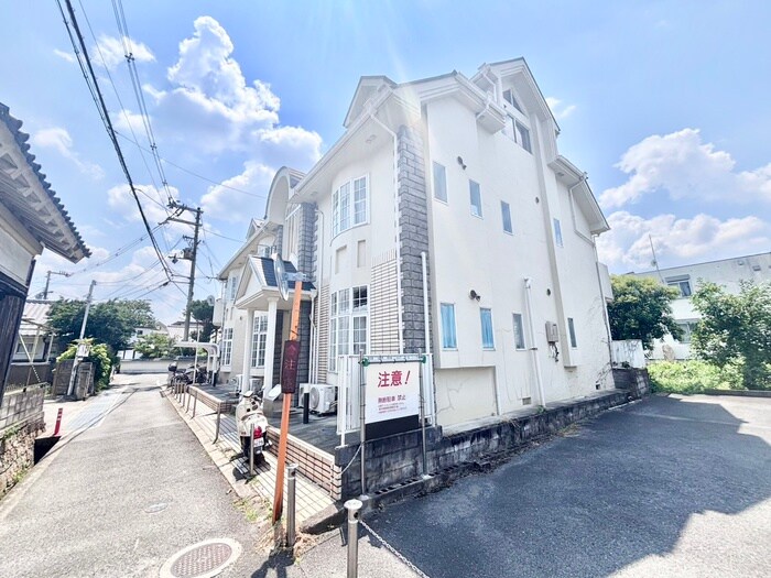 ドミシル乾の物件外観写真