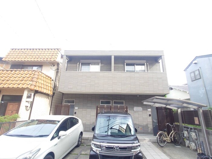 クレバメント太秦の物件外観写真