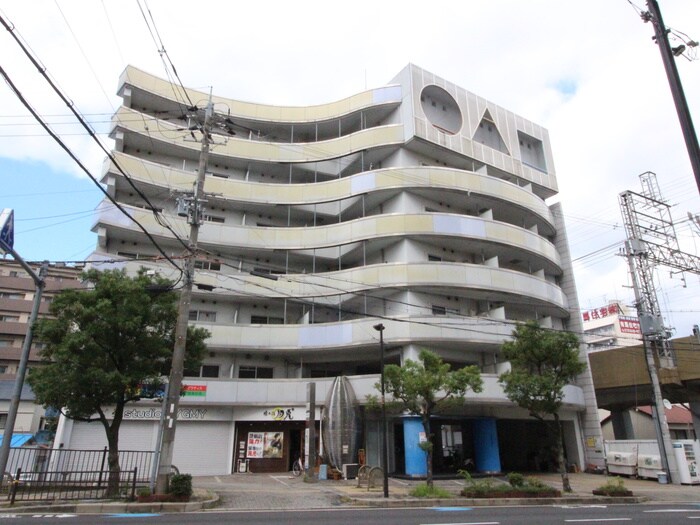 宮之阪ウェ－ブの物件外観写真