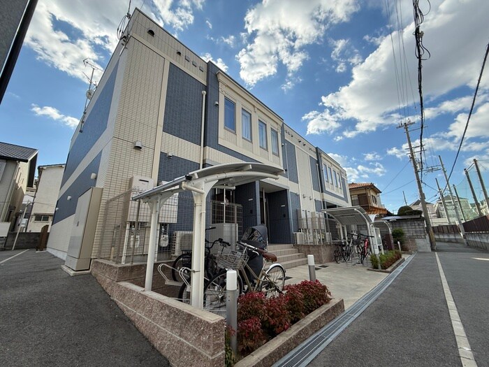 ＣＲＥＳＴの物件外観写真