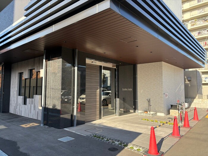 Excellent Kishibeの物件外観写真