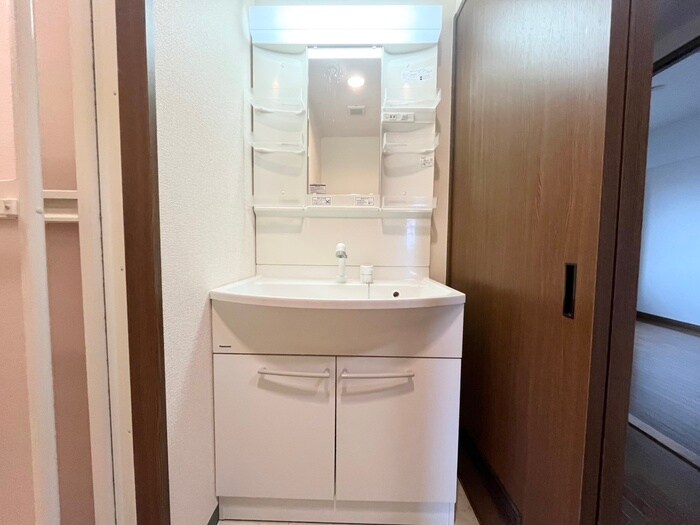 ｾﾝﾄﾌﾛｰﾚﾝｽﾊﾟﾚｽ桂(410)の物件内観写真