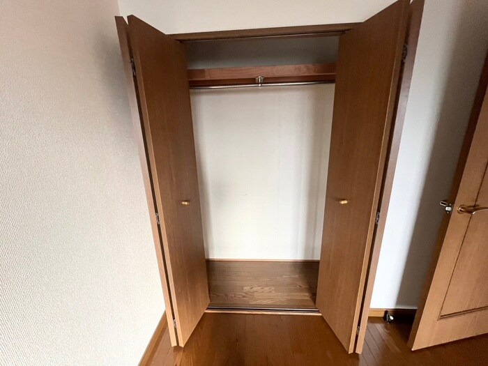 ｾﾝﾄﾌﾛｰﾚﾝｽﾊﾟﾚｽ桂(410)の物件内観写真