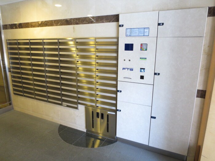 ベラジオ烏丸三条の物件外観写真