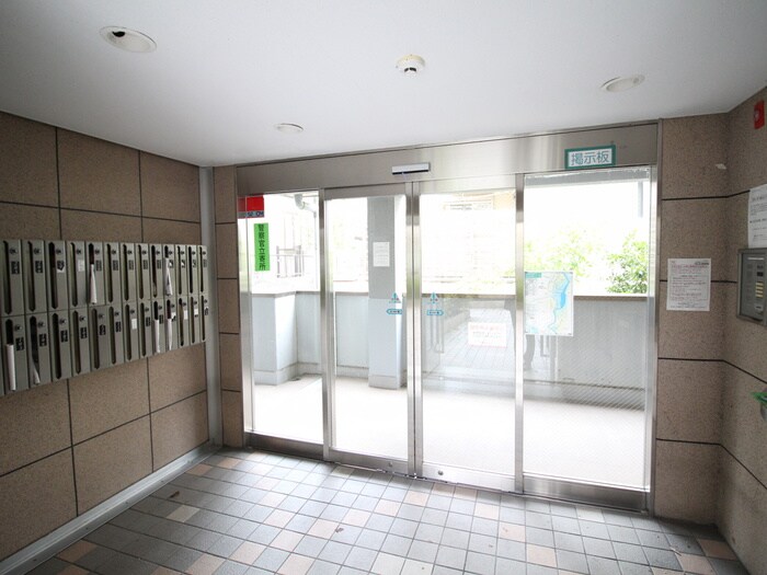 グランディール若草の物件外観写真