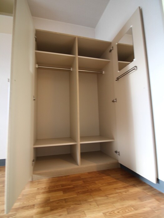 グランディール若草の物件内観写真