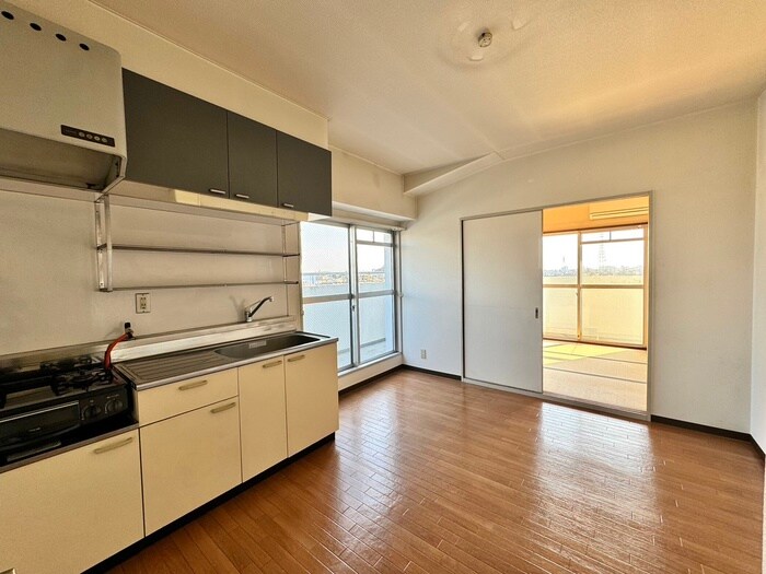 ﾛｲﾔﾙｺｰﾎﾟ野添の物件内観写真