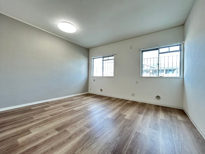 緑地公園ハウス(205)の物件内観写真