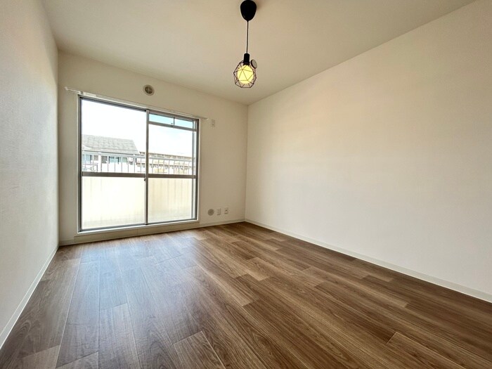 緑地公園ハウス(205)の物件内観写真