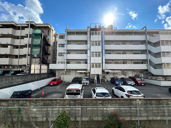 緑地公園ハウス(205)の物件内観写真