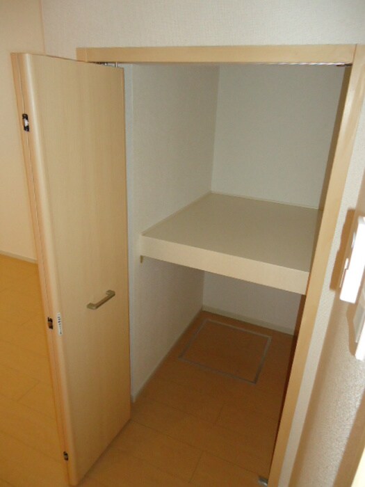 レジデンス門真南Ⅰの物件内観写真