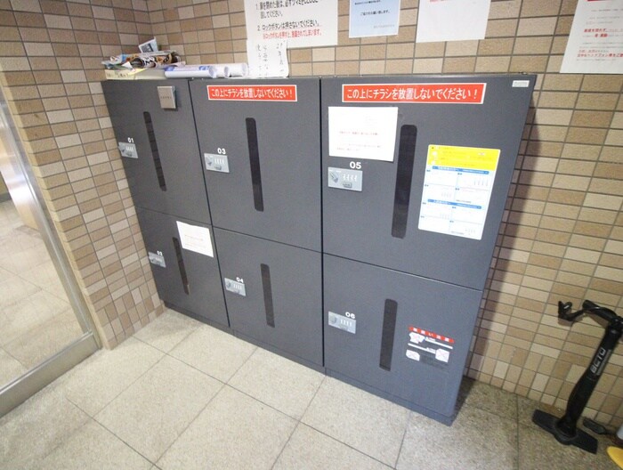 パセオアグラシオン今出川の物件外観写真