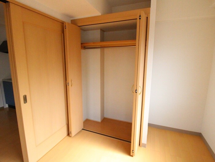 パセオアグラシオン今出川の物件内観写真