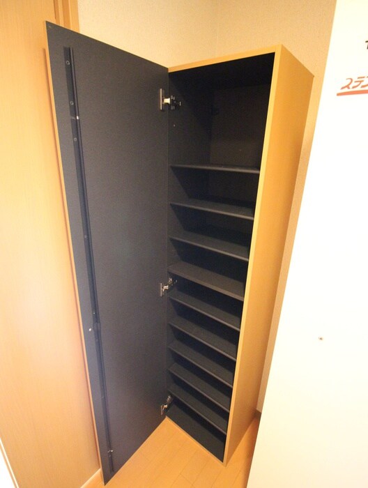 パセオアグラシオン今出川の物件内観写真