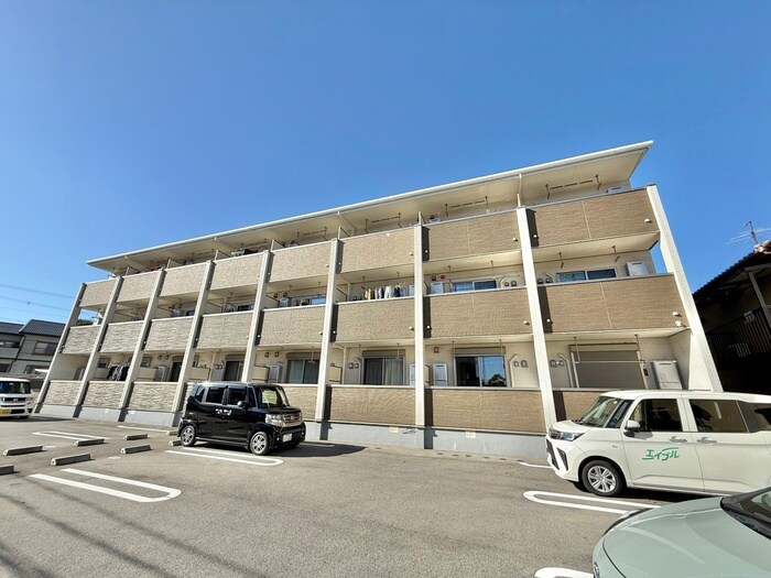 ルーミナス京田辺の物件外観写真