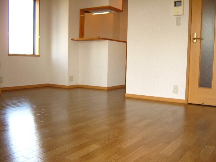 サザンクロス深井中町の物件内観写真