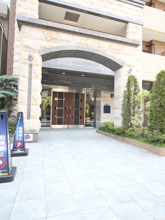 ﾌﾟﾚｻﾝｽ新大阪ｸﾚｽﾀ(407)の物件外観写真