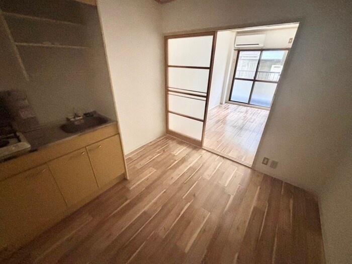 スカイハイツ香里の物件内観写真