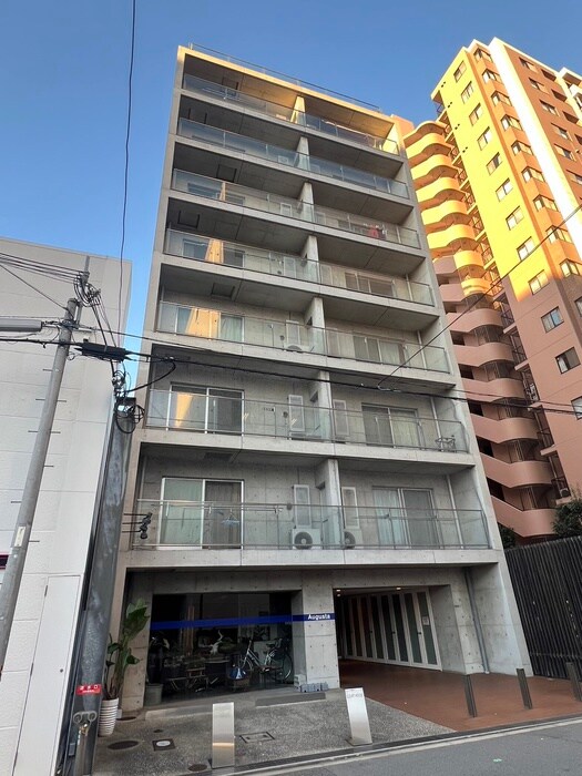 コ－トハウスの物件外観写真