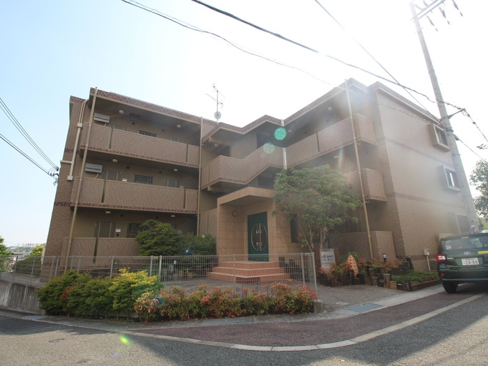 ヒルポ－トの物件外観写真