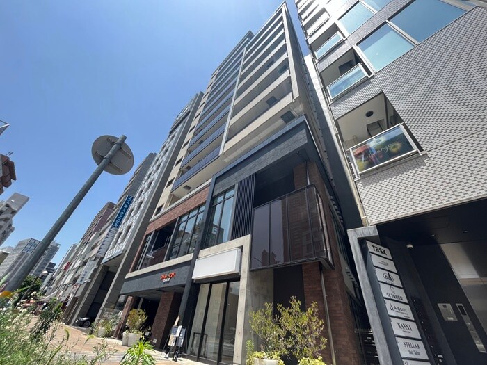 ファルマシアントアロードの物件外観写真