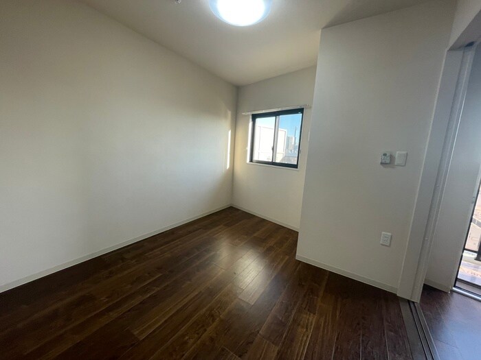 ファルマシアントアロードの物件内観写真