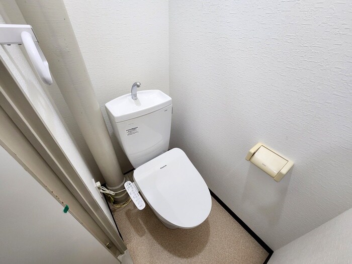 ドミ－ルコ－トの物件内観写真