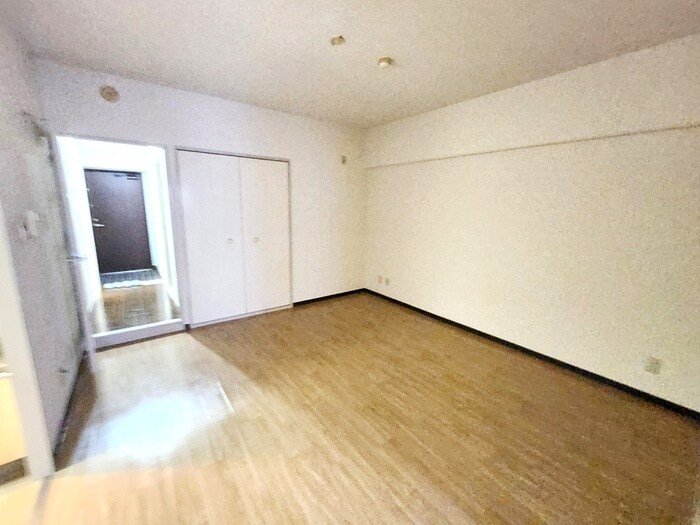 ドミ－ルコ－トの物件内観写真